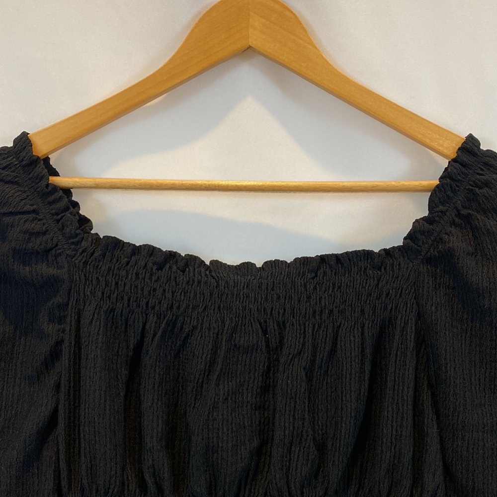 Anthro Pilcro Puff Sleeved Crop Top in Black size L NWT - Picture 8 of 16